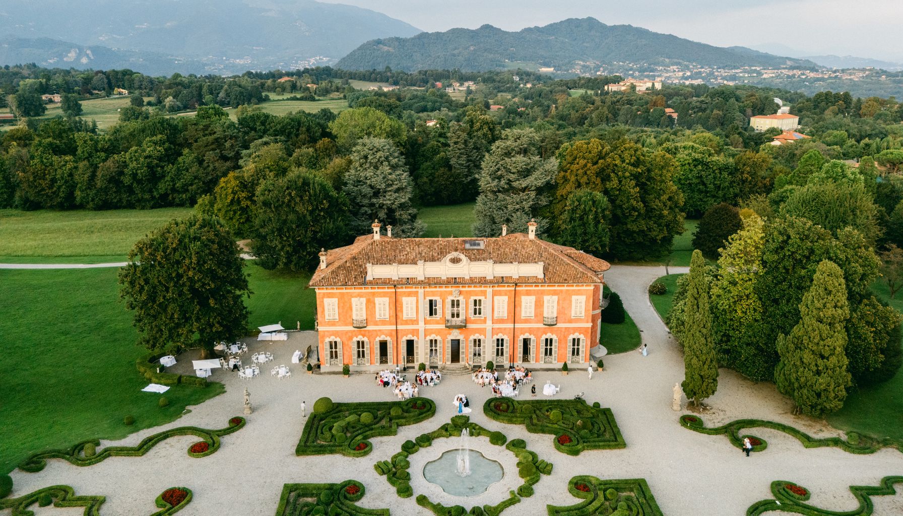 Ciudadanía italiana por matrimonio: reglas y plazos actuales — Foto: Kristiyan (Pexels)
