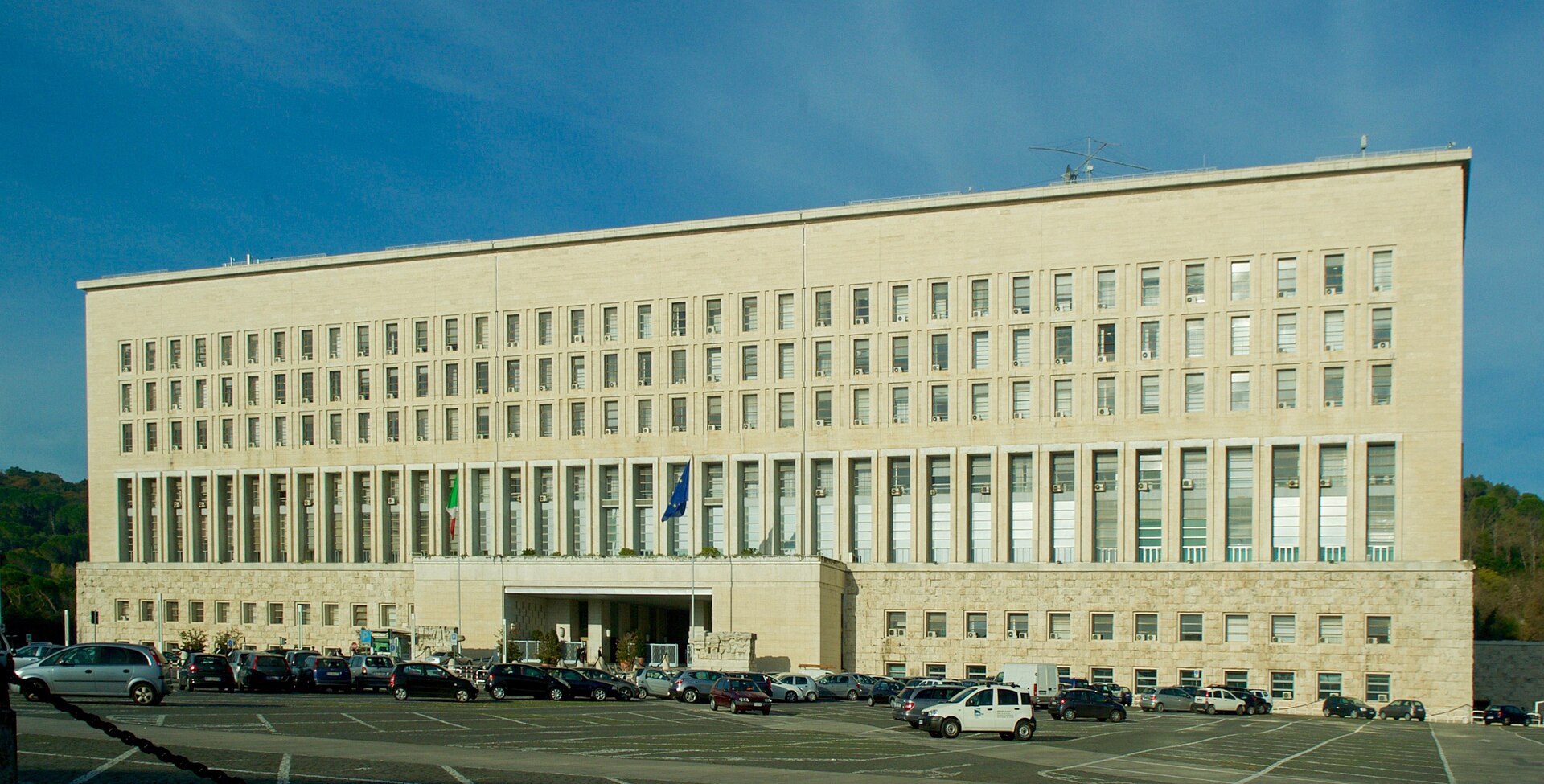 Reforma da cidadania italiana derruba registros no Brasil em 67% — Foto: Palazzo della Farnesina, Roma (Wikimedia Commons, domínio público)