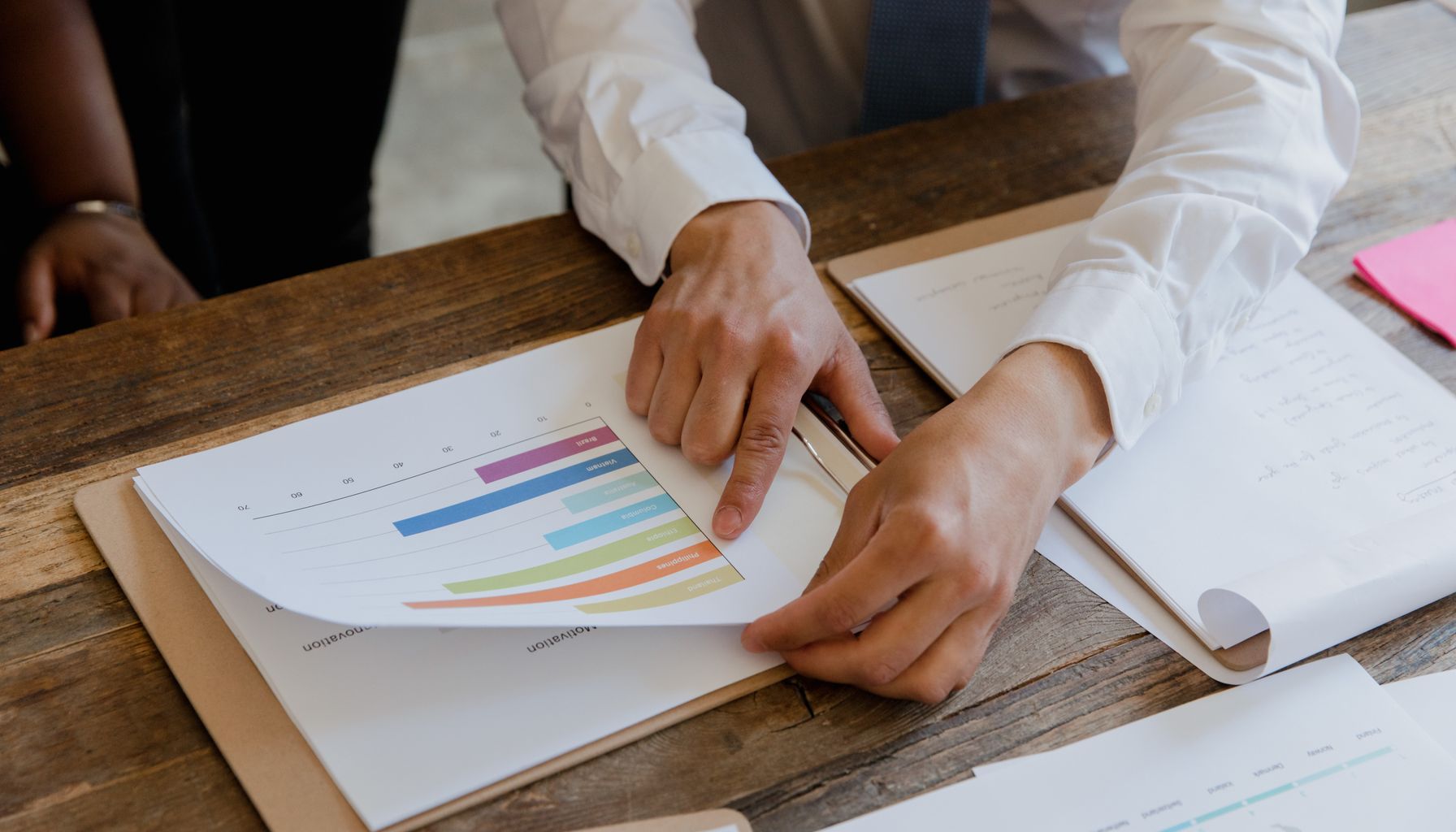 La Presidencia del Consejo de la UE propone recorte de €141 mil millones — Foto: RDNE Stock project (Pexels)
