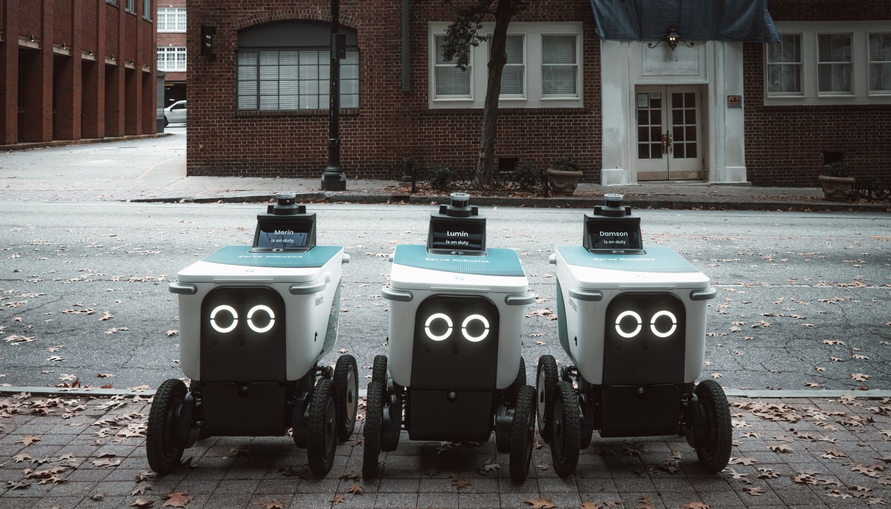 First Diplomas from Hangzhou Robot School Awarded