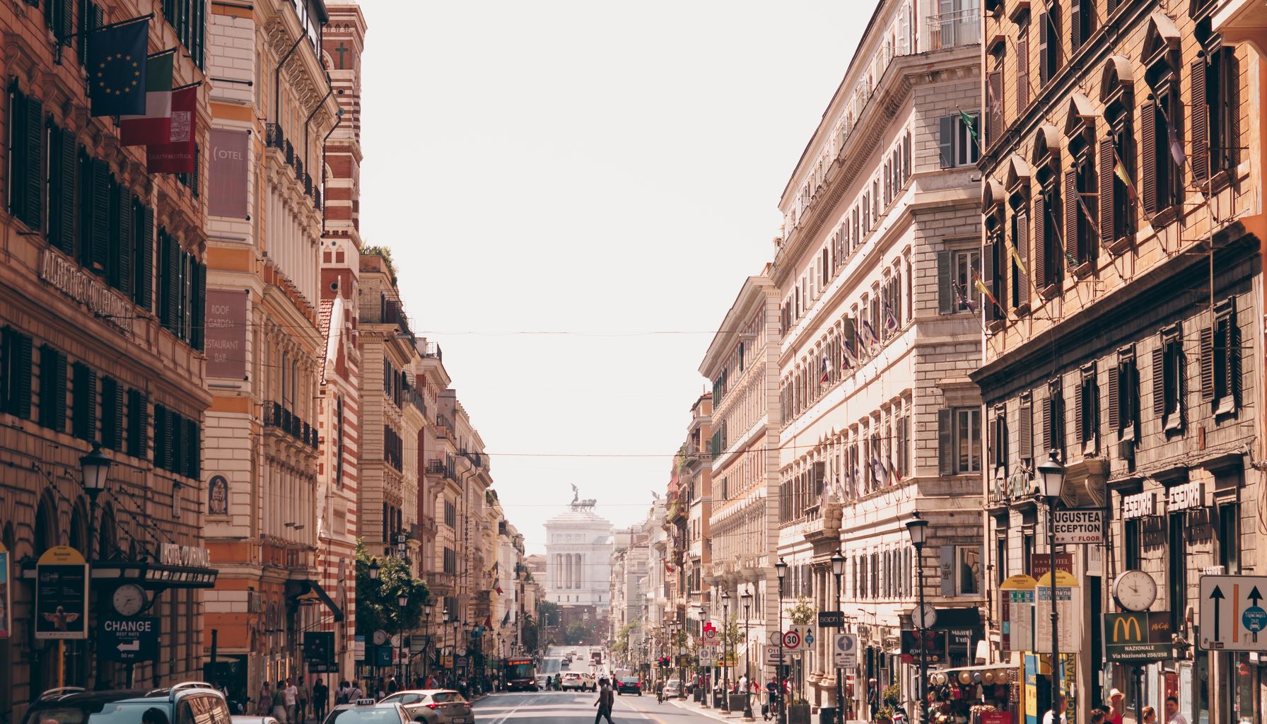 Turin Reopens Via Roma as a Pedestrian Boulevard — Foto: Ozan Tabakoğlu (Pexels)