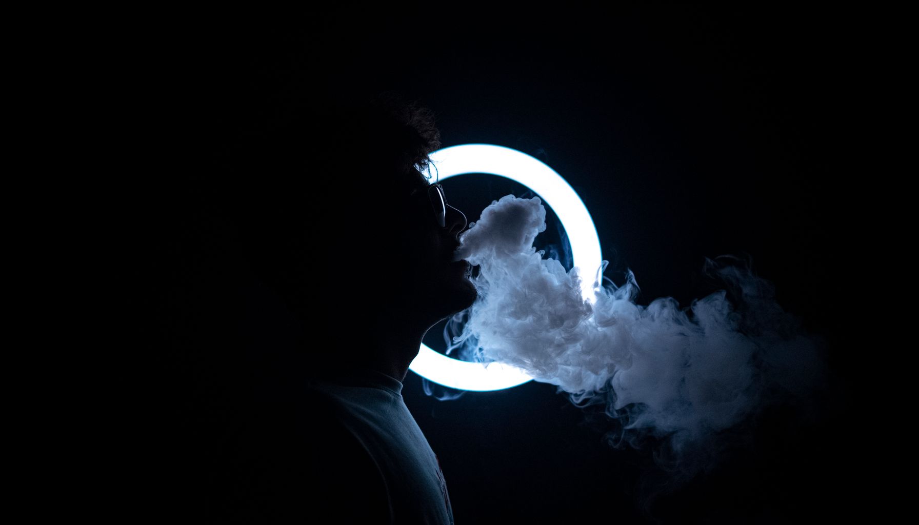 Vaping no Reino Unido: mais de 1 milhão vapam sem terem fumado — Foto: HamZa NOUASRIA (Pexels)